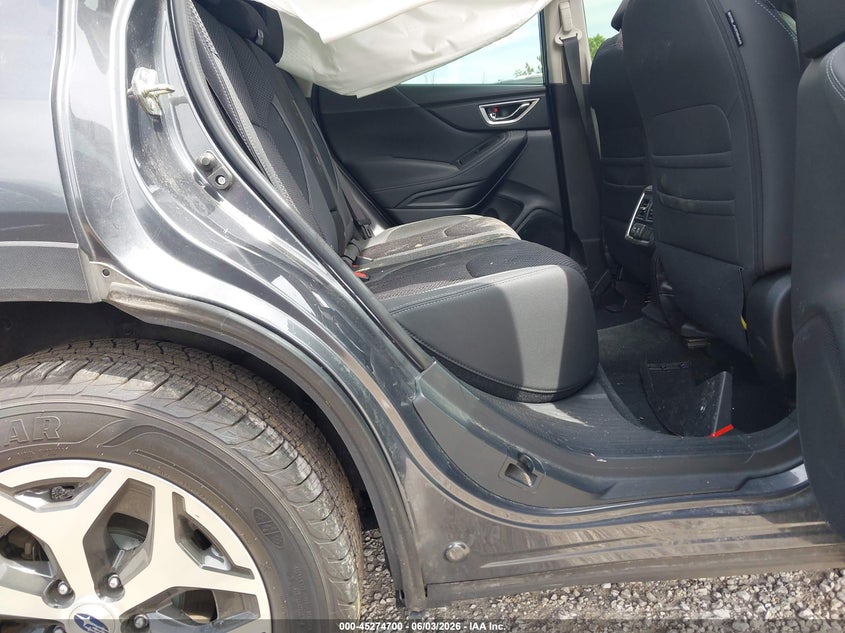2022 Subaru Forester VIN JF2SKAEC2NH408585 IAAI salvage auction — FRONT END, Salvage Title, sold $2,650 on 2026-07-21 (photo 8)