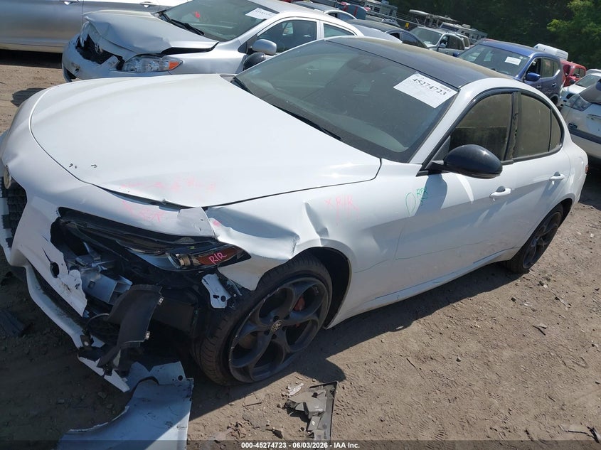 2020 Alfa romeo Giulia VIN ZARFANBNXL7636424 IAAI salvage auction — FRONT END, Salvage Title, sold $25 on 2026-07-28 (photo 2)