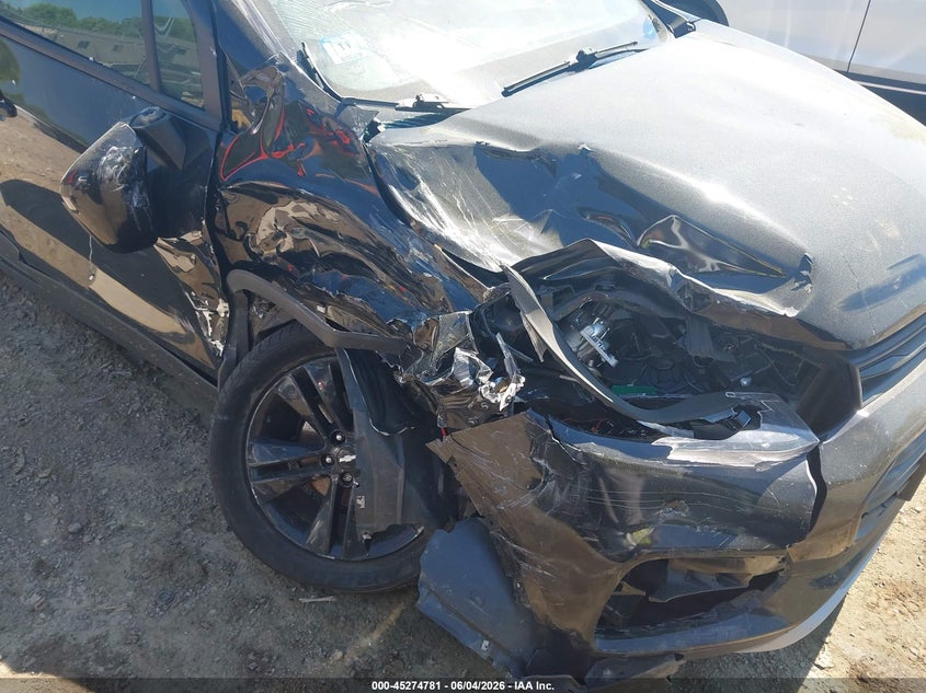 2021 Chevrolet Trax VIN KL7CJPSB5MB358297 IAAI salvage auction — RIGHT FRONT, Salvage Title, sold $1,250 on 2026-07-10 (photo 6)