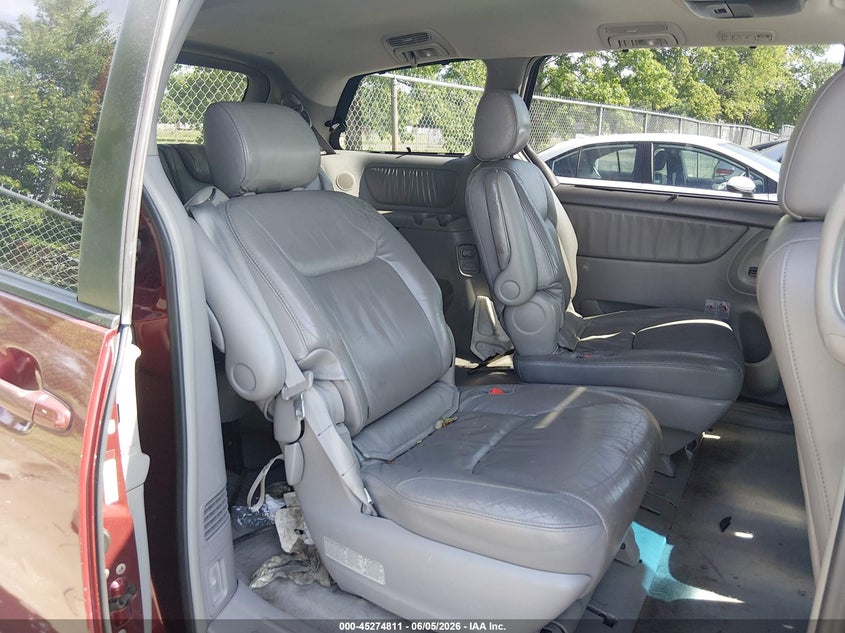 2004 Toyota Sienna VIN 5TDBA22C54S025388 IAAI salvage auction — FRONT END, Salvage (New Jersey), sold $725 on 2026-07-20 (photo 8)