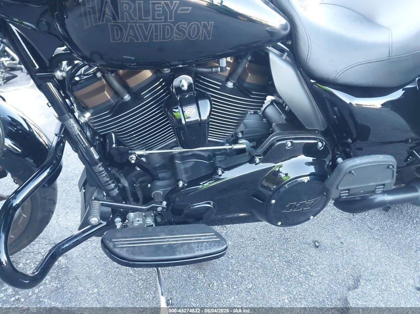 2022 Harley-davidson Street glide VIN 1HD1ABL13NB621955 IAAI salvage auction — RIGHT SIDE, Salvage (North Carolina), sold $9,750 on 2026-09-15 (photo 9)