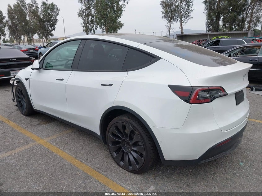 2022 Tesla Model y VIN 7SAYGDEE3NF433723 IAAI salvage auction — FRONT & REAR, Salvage Title, sold $8,775 on 2026-07-14 (photo 3)