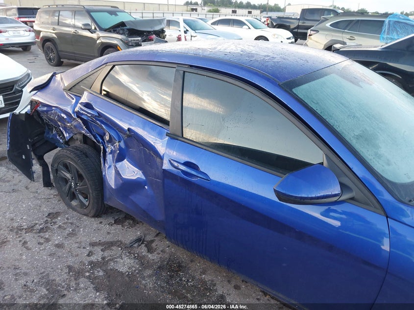 2023 Hyundai Elantra VIN KMHLM4AG3PU439079 IAAI salvage auction — RIGHT SIDE, Salvage Title, sold $4,300 on 2026-07-29 (photo 6)