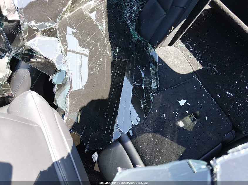 2022 Tesla Model y VIN 7SAYGDEF0NF524473 IAAI salvage auction — RIGHT REAR, Salvage Title, sold $5,600 on 2026-07-23 (photo 8)