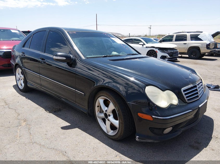 2005 Mercedes-benz C-klasse VIN WDBRF40J15F657480 IAAI salvage auction — LEFT SIDE, Salvage (Texas), sold $250 on 2026-07-22 (photo 1)