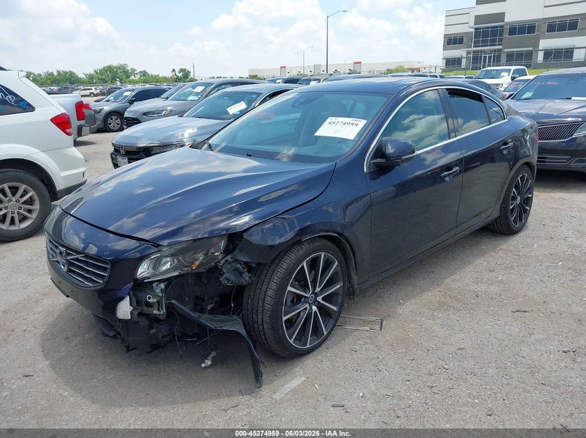 2016 Volvo S60 VIN YV126MFK2G2413781 IAAI salvage auction — LEFT FRONT, Salvage Title, sold $775 on 2026-07-21 (photo 2)