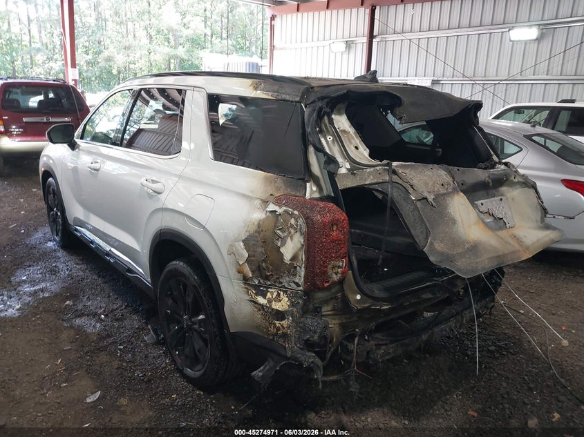 2025 Hyundai Palisade VIN KM8R3DGE5SU946898 IAAI salvage auction — EXTERIOR BURN, Salvage Title, sold $25 on 2026-07-30 (photo 3)