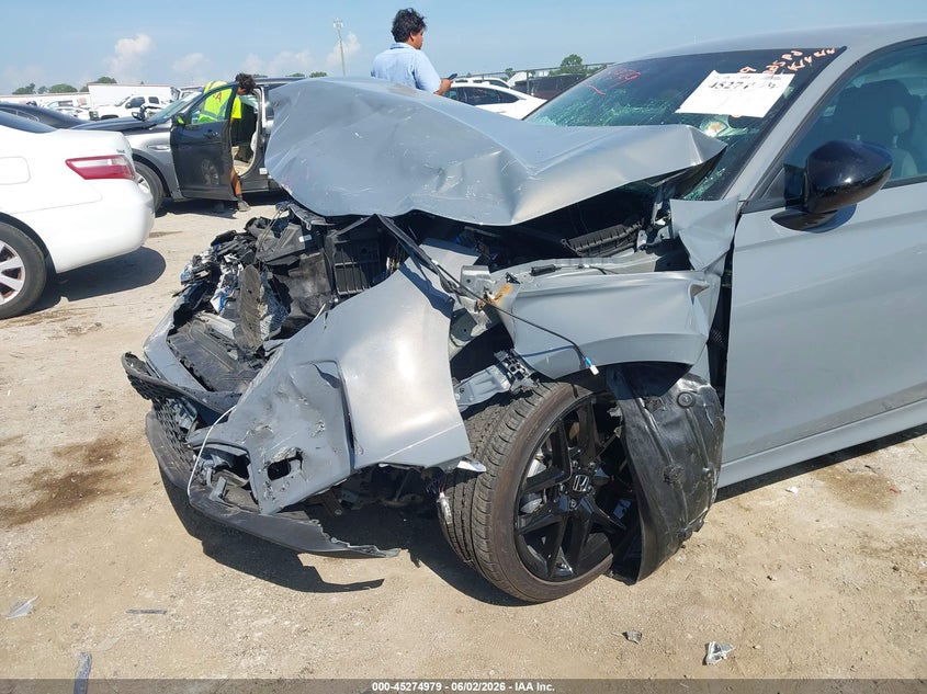 2026 Honda Civic VIN 2HGFE2F53TH526912 IAAI salvage auction — FRONT & REAR, Original (Texas), sold $2,050 on 2026-09-01 (photo 6)