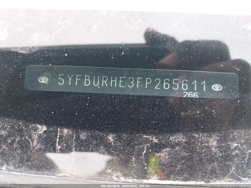 2015 Toyota Corolla VIN 5YFBURHE3FP265611 IAAI salvage auction — FRONT & REAR, Salvage Title, sold $1,850 on 2026-07-22 (photo 9)
