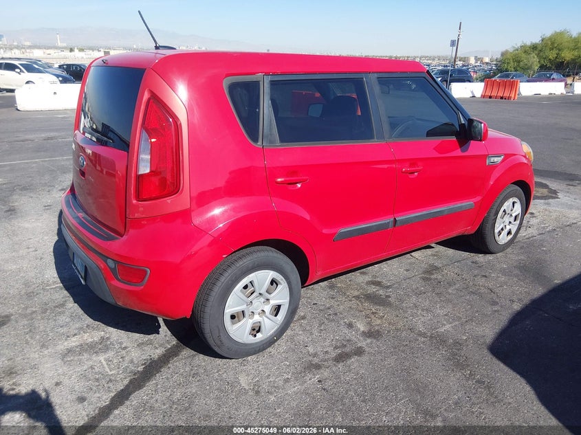 2013 Kia Soul VIN KNDJT2A56D7610533 IAAI salvage auction — NORMAL WEAR, Clear (Nevada), sold $650 on 2026-07-10 (photo 4)