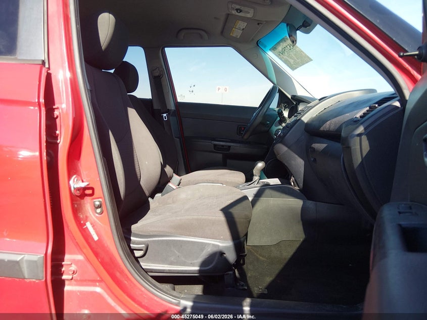 2013 Kia Soul VIN KNDJT2A56D7610533 IAAI salvage auction — NORMAL WEAR, Clear (Nevada), sold $650 on 2026-07-10 (photo 5)