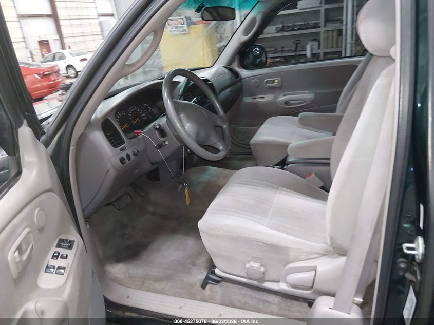 2001 Toyota Tundra VIN 5TBBT441X1S126741 IAAI salvage auction — FRONT END, Salvage (Idaho), sold $2,650 on 2026-07-17 (photo 5)