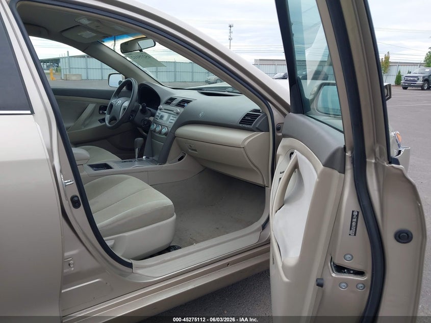 2007 Toyota Camry VIN 4T1BE46K47U703030 IAAI salvage auction — FRONT END, Salvage (California), sold $525 on 2026-07-18 (photo 5)