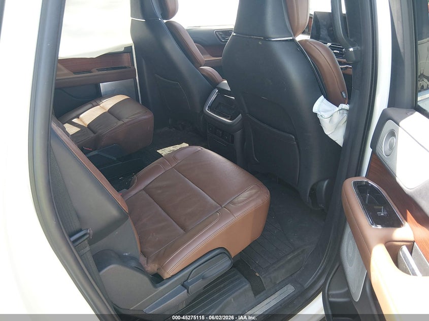 2022 Lincoln Navigator VIN 5LMJJ3LT4NEL16335 IAAI salvage auction — ALL OVER, Salvage (Tennessee), sold $10,900 on 2026-07-27 (photo 8)