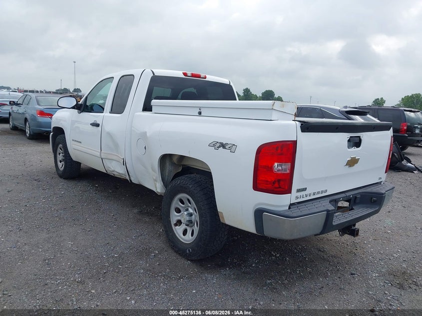 2010 Chevrolet Silverado 1500 VIN 1GCSKREA0AZ240767 IAAI salvage auction — LEFT SIDE, Salvage (Arkansas), sold $1,650 on 2026-08-03 (photo 3)