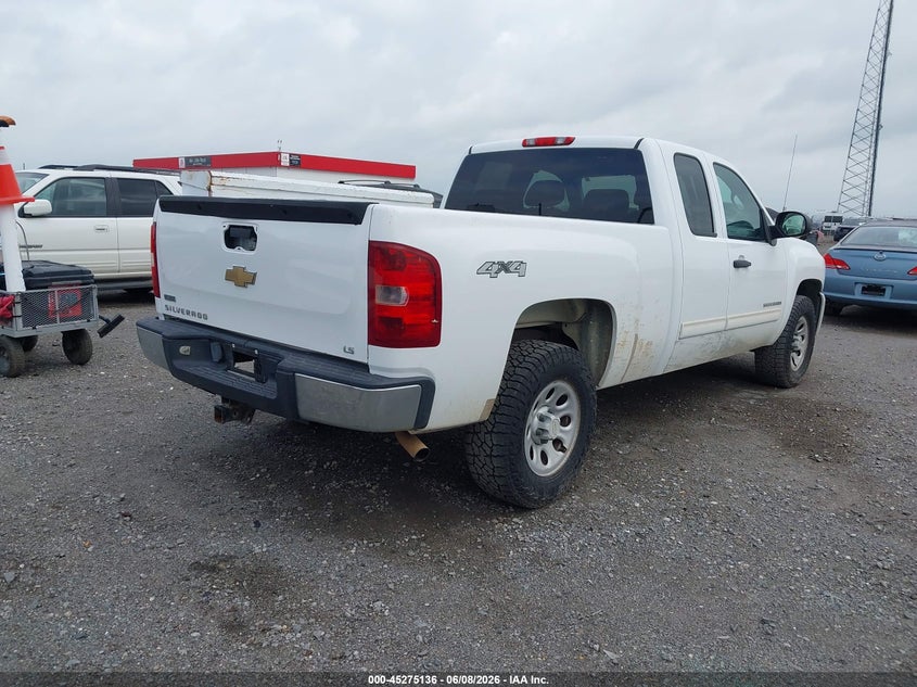 2010 Chevrolet Silverado 1500 VIN 1GCSKREA0AZ240767 IAAI salvage auction — LEFT SIDE, Salvage (Arkansas), sold $1,650 on 2026-08-03 (photo 4)