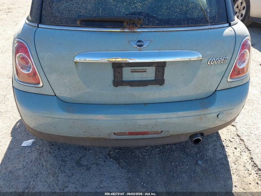 2013 Mini Hard top VIN WMWSU3C53DT686462 IAAI salvage auction — NORMAL WEAR, Clear (Washington), sold $375 on 2026-07-29 (photo 6)