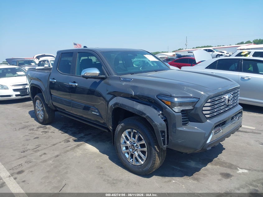 2025 Toyota Tacoma VIN 3TYLC5LN8ST028433 IAAI salvage auction — RIGHT FRONT, Salvage (North Carolina), sold $33,000 on 2026-07-30 (photo 1)