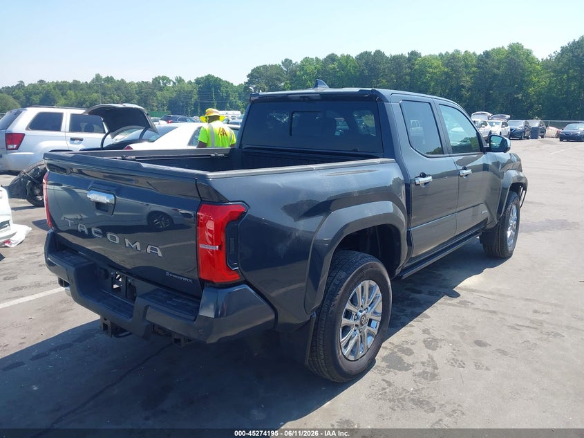 2025 Toyota Tacoma VIN 3TYLC5LN8ST028433 IAAI salvage auction — RIGHT FRONT, Salvage (North Carolina), sold $33,000 on 2026-07-30 (photo 4)
