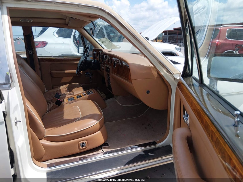 1991 Rolls-royce Silver spur VIN SCAZN02D9MCX36133 IAAI salvage auction — RIGHT FRONT, Original (Texas), sold $7,700 on 2026-07-09 (photo 5)