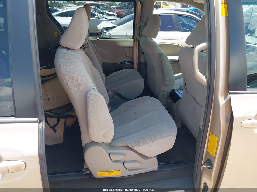 2013 Toyota Sienna VIN 5TDKK3DC5DS334195 IAAI salvage auction — FRONT END, Salvage Title, sold $1,575 on 2026-07-15 (photo 8)