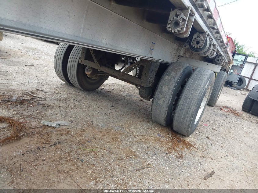2018 East manufacturing Flatbed VIN 1E1H5Y284JR062930 IAAI salvage auction — FRONT END, Salvage (Texas), sold $8,100 on 2026-08-05 (photo 8)