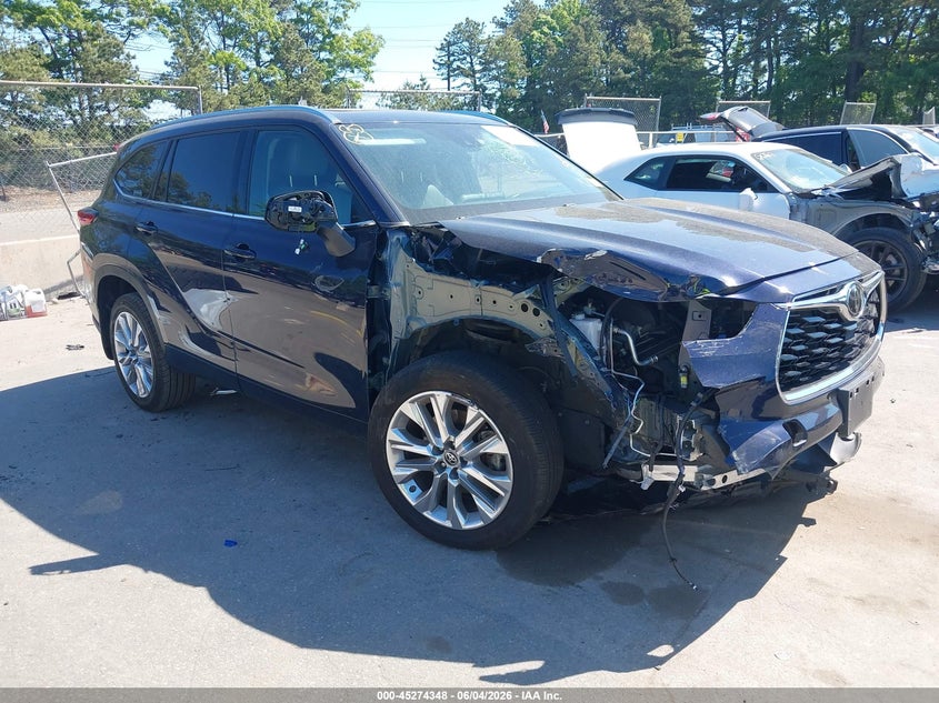 2022 Toyota Highlander VIN 5TDDZRBH8NS162476 IAAI salvage auction — RIGHT SIDE, Salvage Title, sold $15,400 on 2026-07-14 (photo 1)
