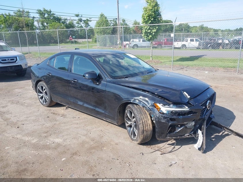 2024 Volvo S60 VIN 7JRL12TK5RG297324 IAAI salvage auction — FRONT & REAR, Salvage Title, sold $25 on 2026-08-01 (photo 1)