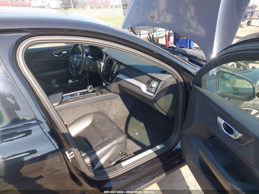 2024 Volvo S60 VIN 7JRL12TK5RG297324 IAAI salvage auction — FRONT & REAR, Salvage Title, sold $25 on 2026-08-01 (photo 5)