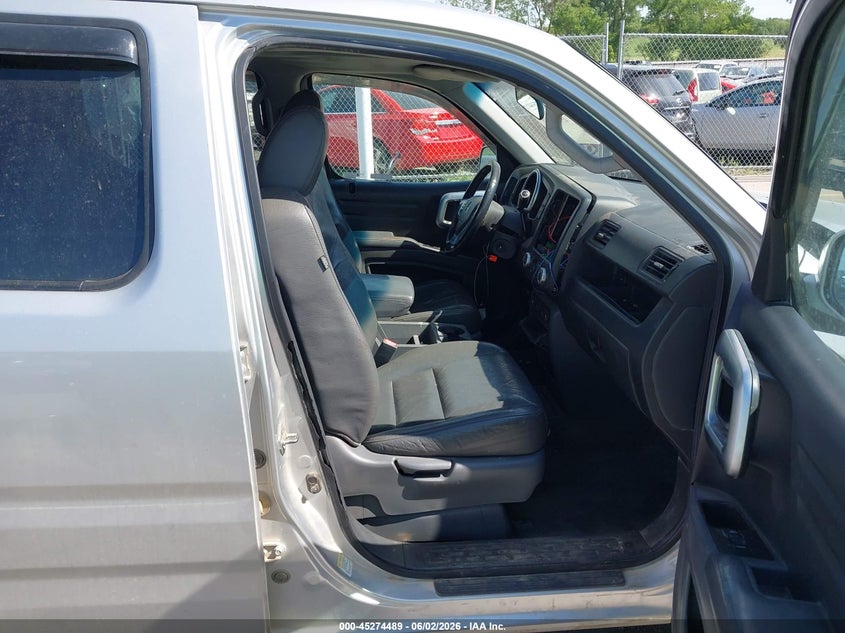 2008 Honda Ridgeline VIN 2HJYK16548H522428 IAAI salvage auction — SIDE, Salvage (Iowa), sold $825 on 2026-07-17 (photo 5)