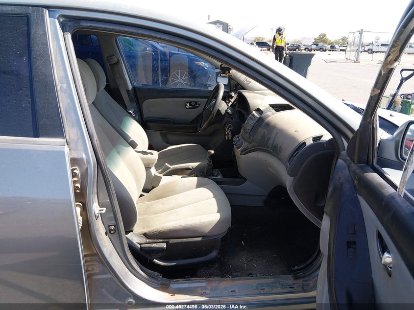 2010 Hyundai Elantra VIN KMHDU4AD9AU967386 IAAI salvage auction — NORMAL WEAR, Clear (New Mexico), sold $300 on 2026-07-15 (photo 5)
