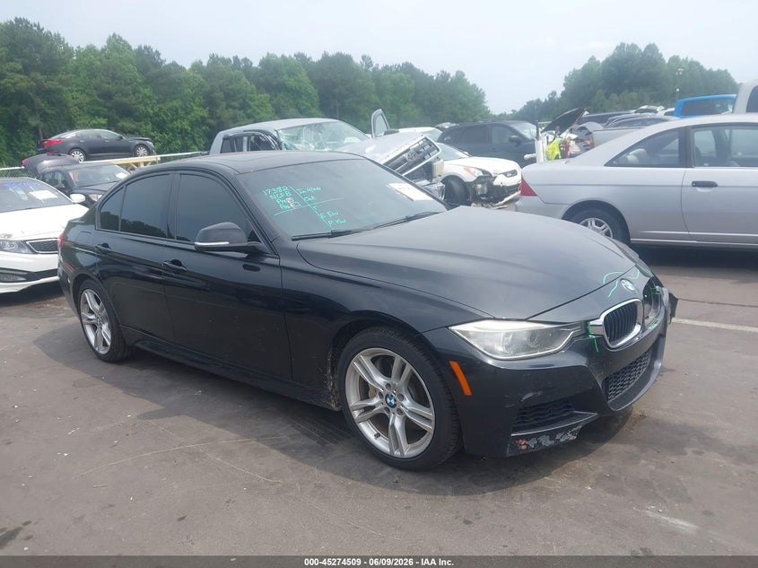 2013 BMW 3er VIN WBA3B9C51DF801023 IAAI salvage auction — FRONT END, Salvage Title, sold $2,100 on 2026-07-29 (photo 1)