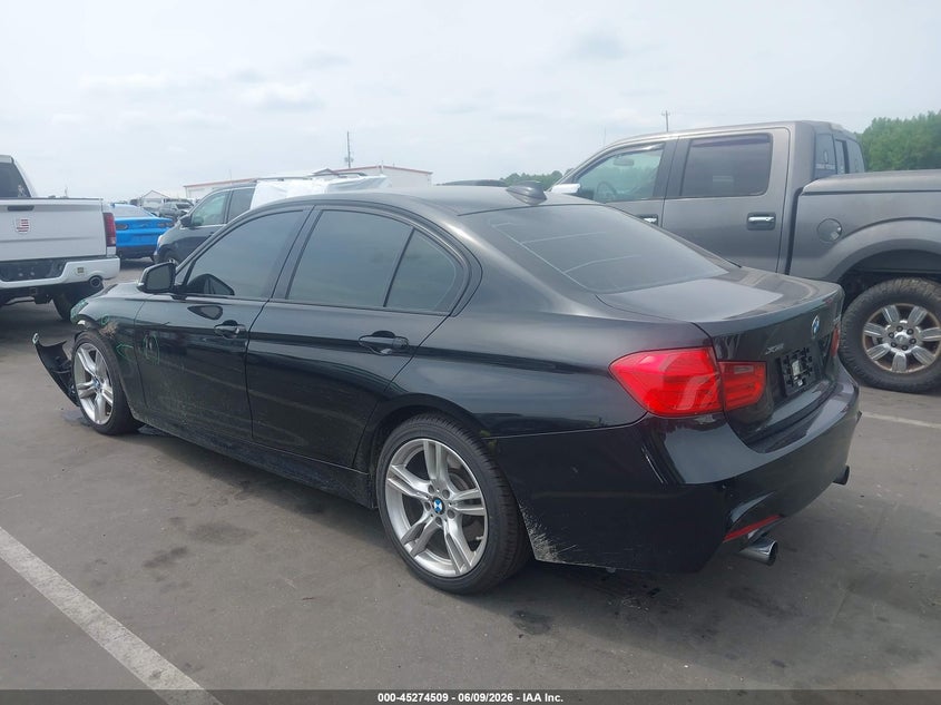 2013 BMW 3er VIN WBA3B9C51DF801023 IAAI salvage auction — FRONT END, Salvage Title, sold $2,100 on 2026-07-29 (photo 3)