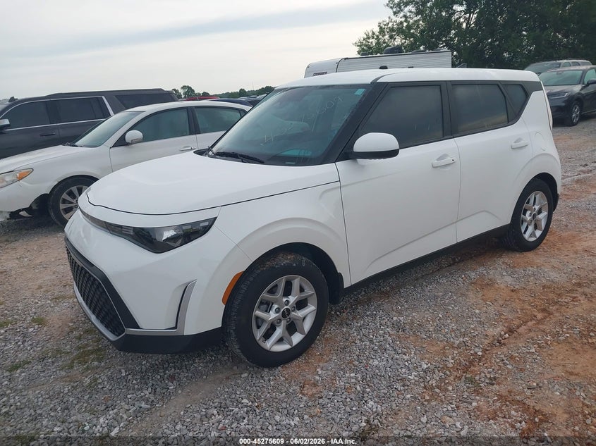 2025 Kia Soul VIN KNDJ23AUXS7954315 IAAI salvage auction — HAIL, Salvage Title, sold $8,600 on 2026-07-13 (photo 2)