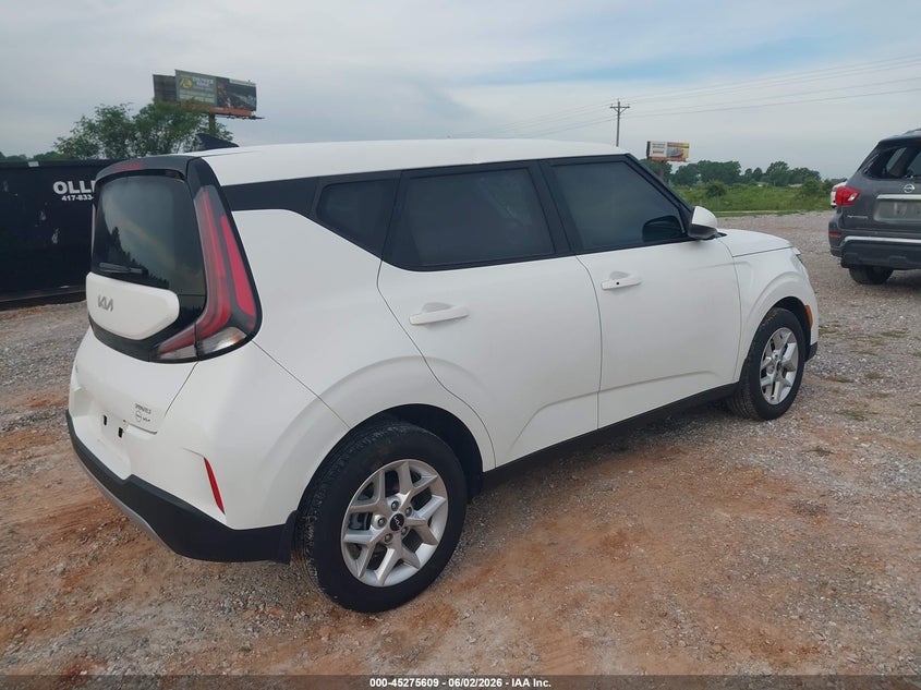2025 Kia Soul VIN KNDJ23AUXS7954315 IAAI salvage auction — HAIL, Salvage Title, sold $8,600 on 2026-07-13 (photo 4)