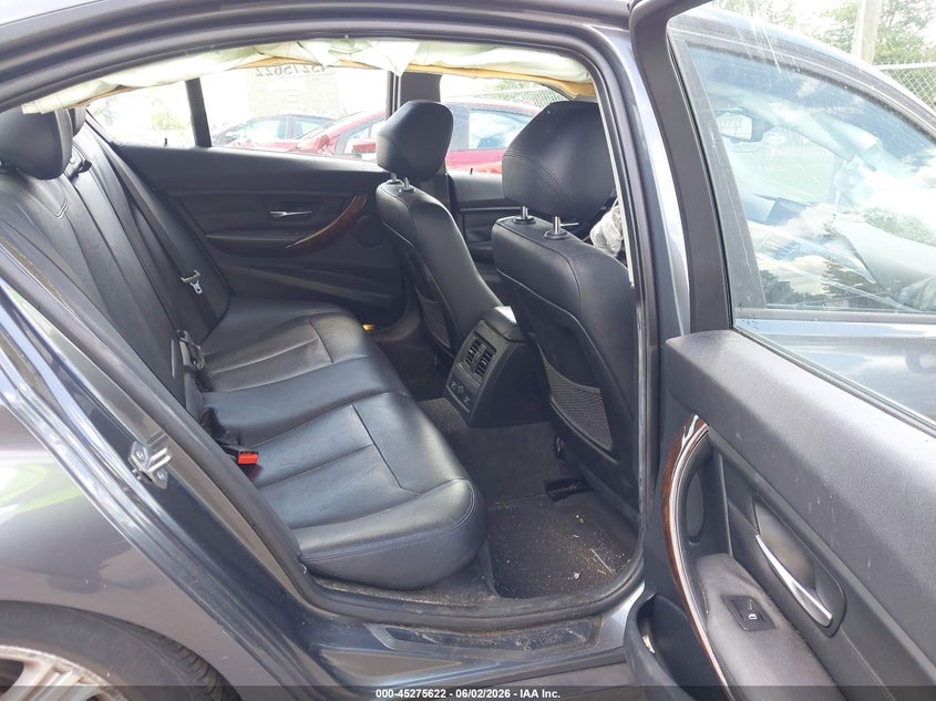2015 BMW 3er VIN WBA3B5G50FNS15568 IAAI salvage auction — FRONT END, Salvage Title, sold $1,225 on 2026-07-27 (photo 8)