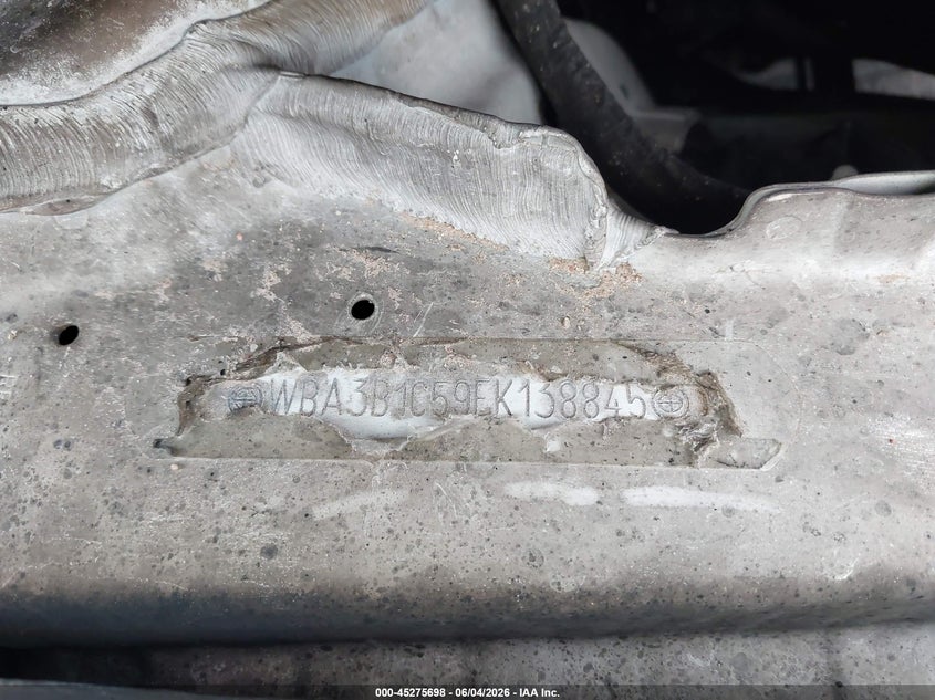 2015 BMW 3er VIN WBA3B1C59FK138845 IAAI salvage auction — TOTAL BURN, Salvage (Nebraska), sold $175 on 2026-08-06 (photo 9)
