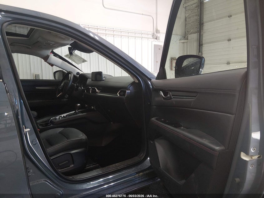 2024 Mazda Cx-5 VIN JM3KFBCLXR0472641 IAAI salvage auction — SIDE, Salvage Title, sold $7,800 on 2026-07-10 (photo 5)
