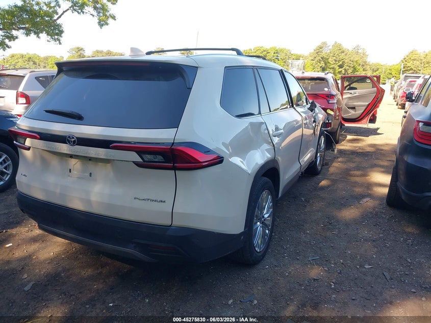 2024 Toyota Highlander VIN 5TDAAAB56RS025835 IAAI salvage auction — FRONT END, Salvage Title, sold $3,700 on 2026-07-21 (photo 4)
