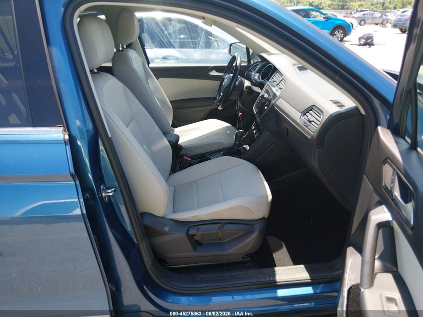 2018 Volkswagen Tiguan VIN 3VV3B7AX8JM047238 IAAI salvage auction — RIGHT FRONT, Salvage (Tennessee), sold $3,400 on 2026-07-29 (photo 5)