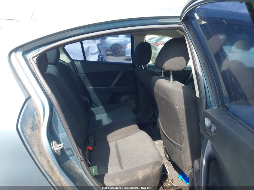 2011 Mazda 3 VIN JM1BL1UF3B1449772 IAAI salvage auction — NORMAL WEAR, Original (Texas), sold $300 on 2026-07-07 (photo 8)