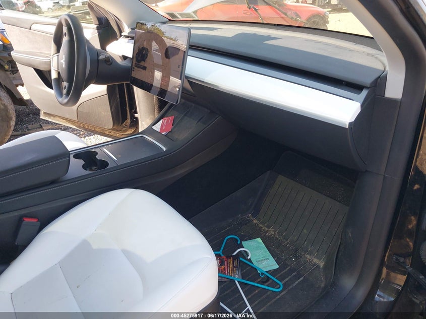 2024 Tesla Model y VIN 7SAYGDEE8RA219619 IAAI salvage auction — FRONT END, Salvage Title, sold $4,400 on 2026-07-28 (photo 5)