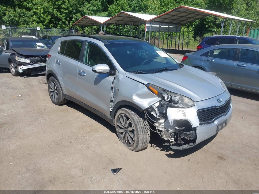 2018 Kia Sportage VIN KNDPNCAC2J7422631 IAAI salvage auction — RIGHT FRONT, Salvage - Greater Than 75% (Maryland), sold $2,500 on 2026-07-11 (photo 1)