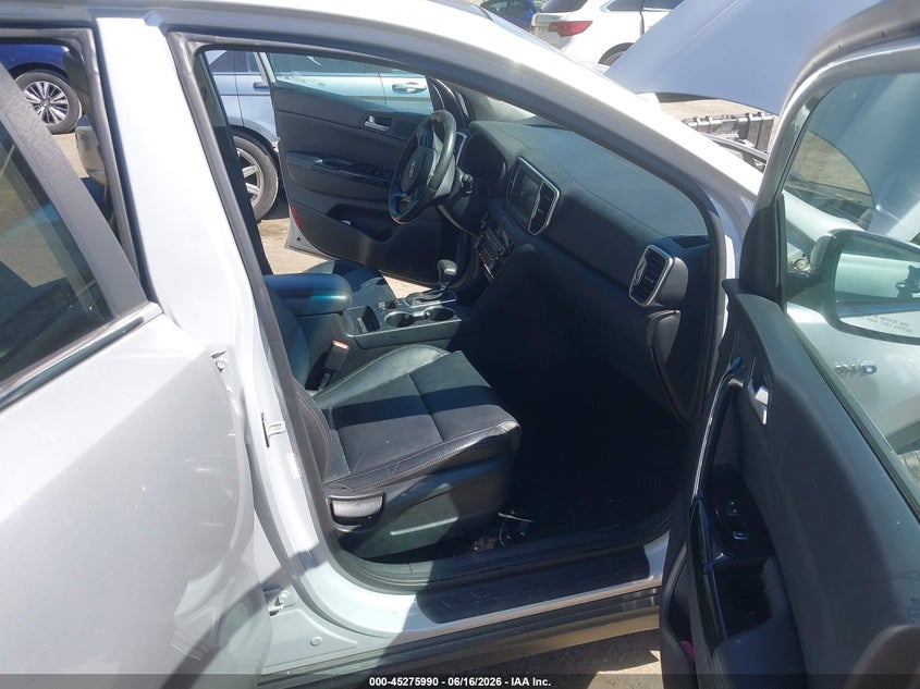 2018 Kia Sportage VIN KNDPNCAC2J7422631 IAAI salvage auction — RIGHT FRONT, Salvage - Greater Than 75% (Maryland), sold $2,500 on 2026-07-11 (photo 5)