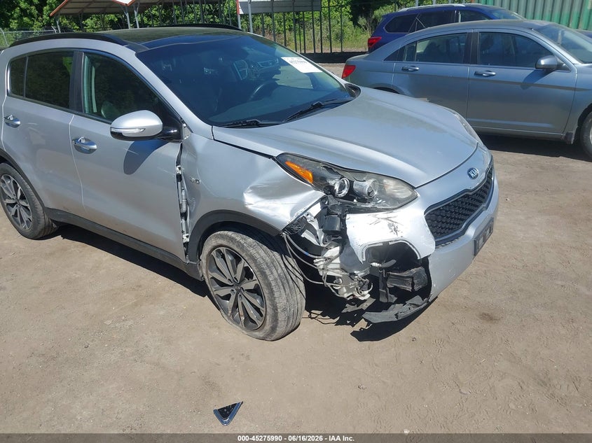 2018 Kia Sportage VIN KNDPNCAC2J7422631 IAAI salvage auction — RIGHT FRONT, Salvage - Greater Than 75% (Maryland), sold $2,500 on 2026-07-11 (photo 6)