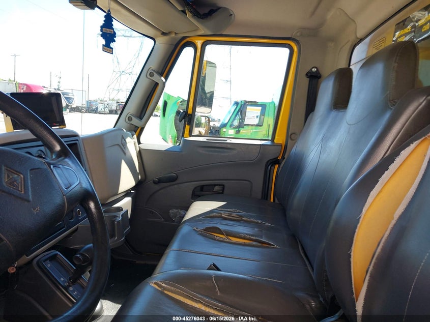 2019 International VIN 1HTMMMML9KH519797 IAAI salvage auction — ROOF, Salvage Title, sold $4,350 on 2026-09-24 (photo 7)
