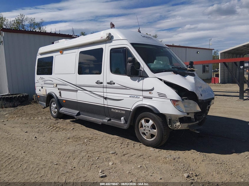 2006 Dodge Sprinter VIN WD0PD744465968095 IAAI salvage auction — FRONT END, Bill Of Sale (Alaska), sold $1,400 on 2026-07-11 (photo 1)