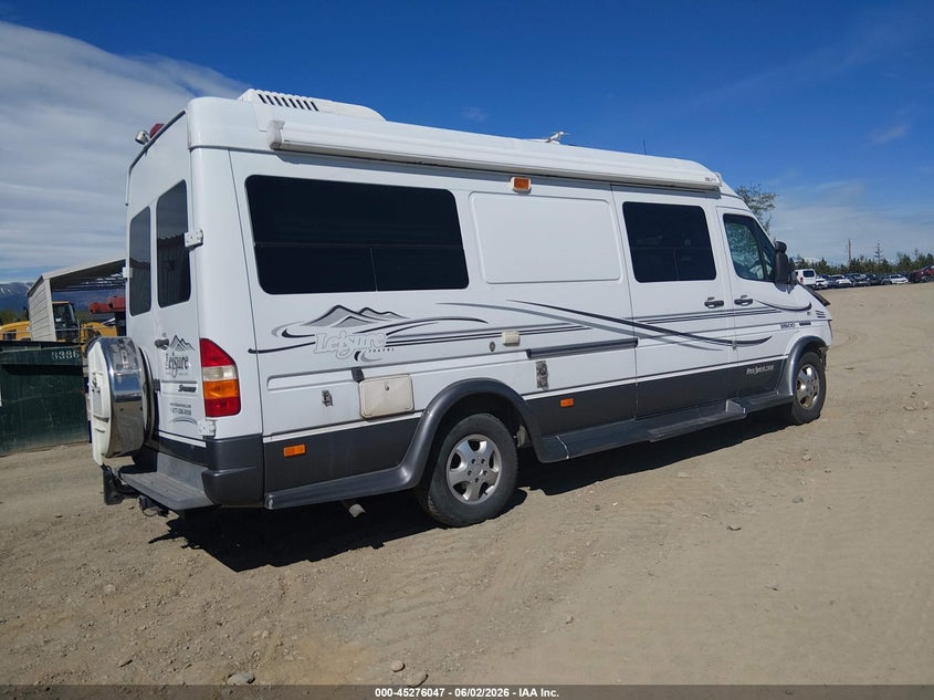 2006 Dodge Sprinter VIN WD0PD744465968095 IAAI salvage auction — FRONT END, Bill Of Sale (Alaska), sold $1,400 on 2026-07-11 (photo 4)