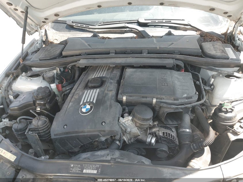 2007 BMW 3er VIN WBAWB73557PV82065 IAAI salvage auction — NORMAL WEAR, Clear - Public Restricted (Oklahoma), sold $425 on 2026-07-07 (photo 6)