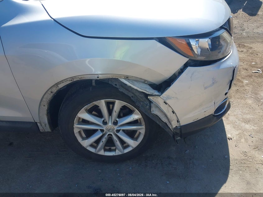 2018 Nissan Rogue VIN JN1BJ1CR9JW204691 IAAI salvage auction — RIGHT FRONT, Salvage (Virginia), sold $1,650 on 2026-07-28 (photo 6)